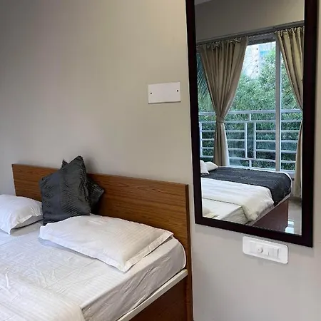 Pinaki Comfort Parle - Near Airport Apartment *