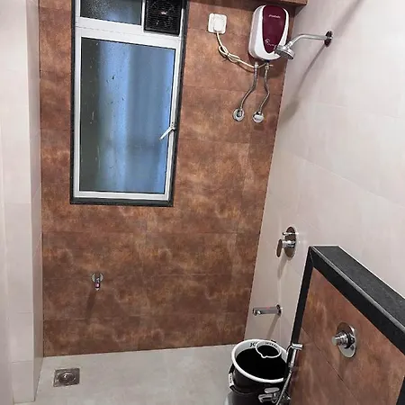 Pinaki Comfort Parle - Near Airport Apartment *