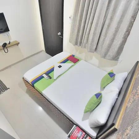 Hotel Balas Residency