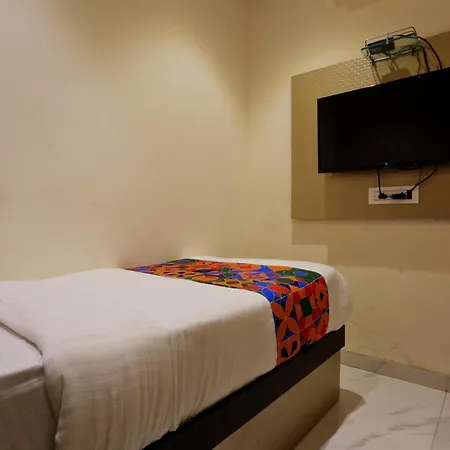 Hotel Primeland Guest house *