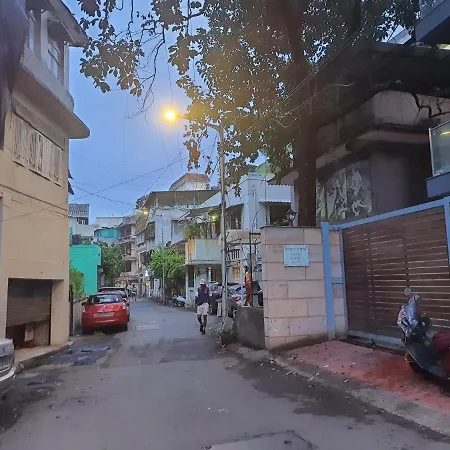 Osi Lilavati Bandra Mumbai