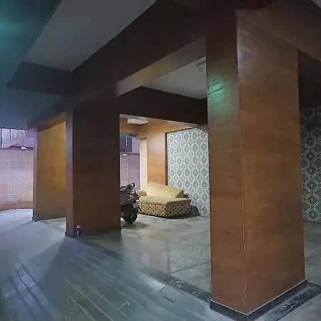 Apartment Osi Lilavati Bandra
