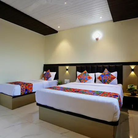 Hotel Primeland Guest house Mumbai