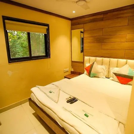 Garden Creek Residency - Near To International Airport Hotel