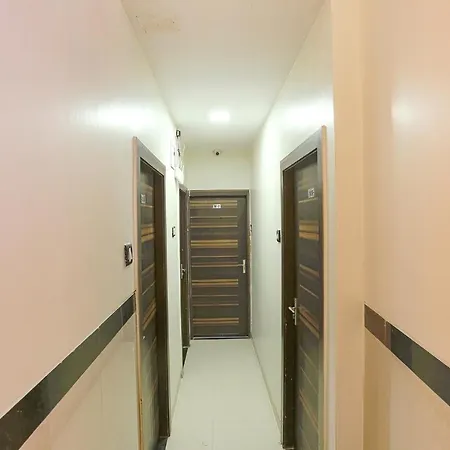 Inn Aksa Powai