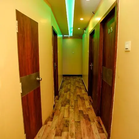 Hotel Garden Creek Residency - Near To International Airport 3*