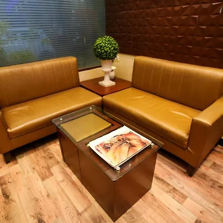 Hotel Garden Creek Residency - Near To International Airport Mumbai