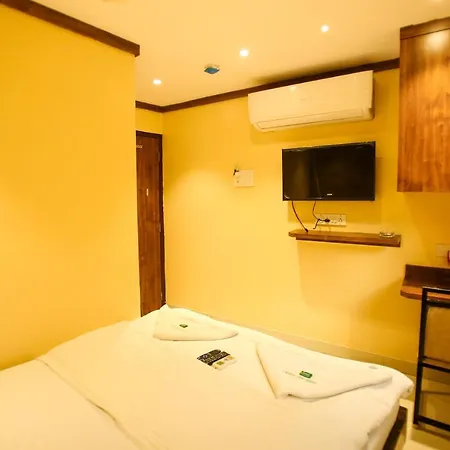 Garden Creek Residency - Near To International Airport Hotel