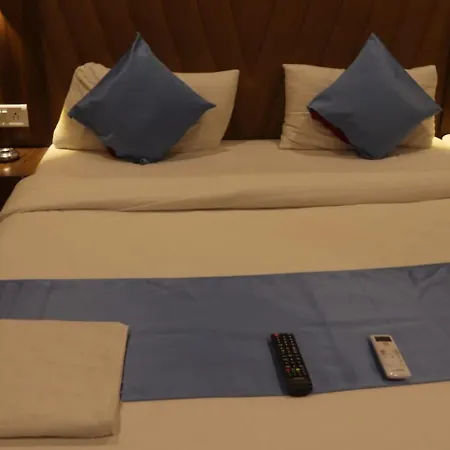 Home Stay 3* Mumbai
