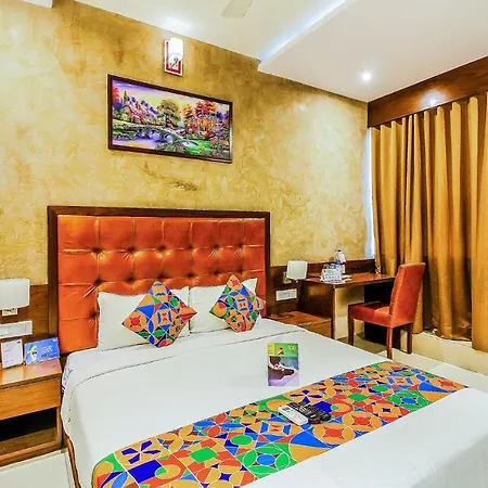 Via Empire Hotel 3*