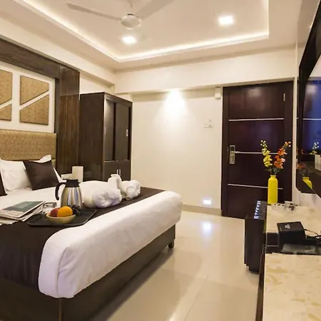 Hotel Fabhotel Annex Executive 3*