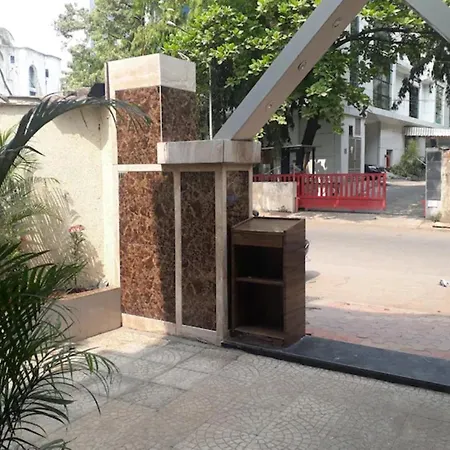 Fabhotel Annex Executive Hotel 3*