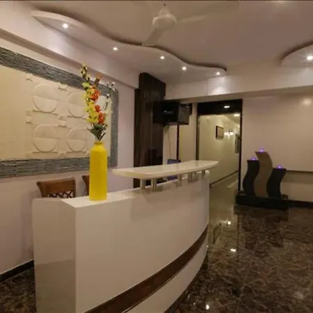 Fabhotel Annex Executive Hotel 3*