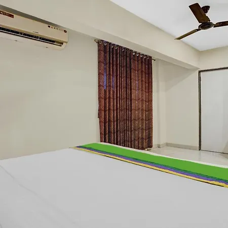 Treebo Trend Aishwarya Comfort Stay Hotel