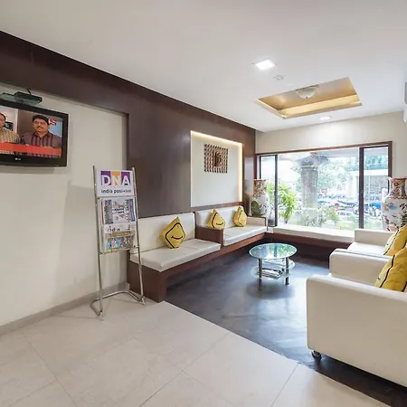 Hotel Fabhotel On Time Andheri East 3*