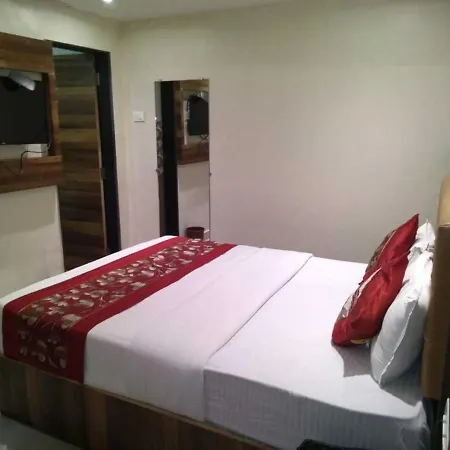 Rk Hotel-near Grant Road Railway Station 2* Mumbai