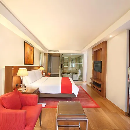 Trident Bandra Kurla Hotel 5*