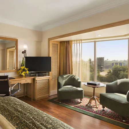 Hotel Ramada Plaza By Wyndham Palm Grove Mumbai