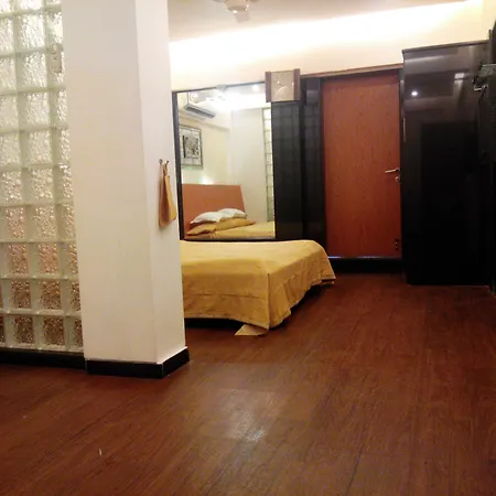 Metro Palace Bandra Hotel