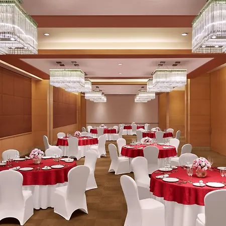 Grand Hyatt And Residences 5* Mumbai