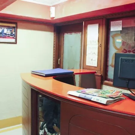 Hotel Arma Court - Near Us Embassy, Bkc
