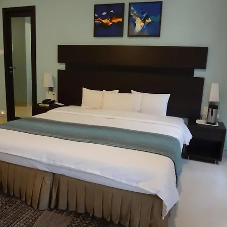 Chateau Windsor - Marine Drive Hotel 3*