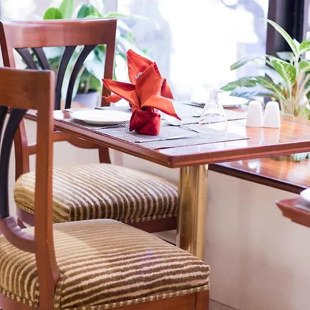 The Shalimar Hotel, Kemps Corner Hotel Mumbai