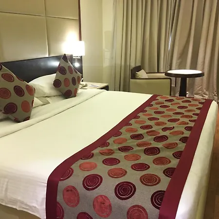 Hotel Ramee Guestline Juhu 4*