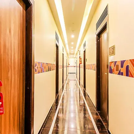 Fabhotel Atlas Plaza Andheri East 3* Mumbai