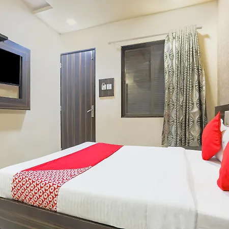 Adore Palace Lodge Mumbai