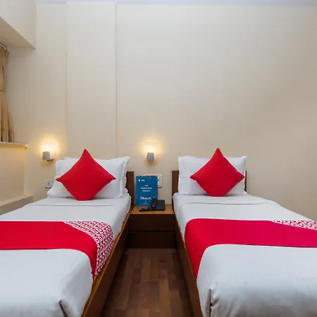 Jayshree Domestic Airport Hotel 3*