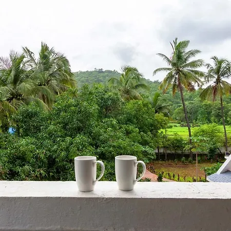 Grey Mosaics By Stayvista - Mountain-view In Vasai With Pool, Spacious Lawn & Terrace *