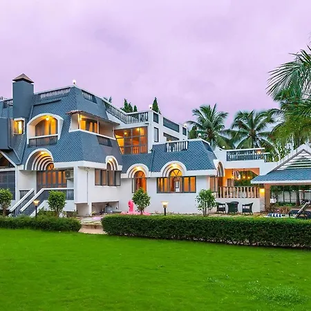 Grey Mosaics By Stayvista - Mountain-view In Vasai With Pool, Spacious Lawn & Terrace Villa Mumbai