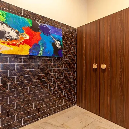 Grey Mosaics By Stayvista - Mountain-view In Vasai With Pool, Spacious Lawn & Terrace