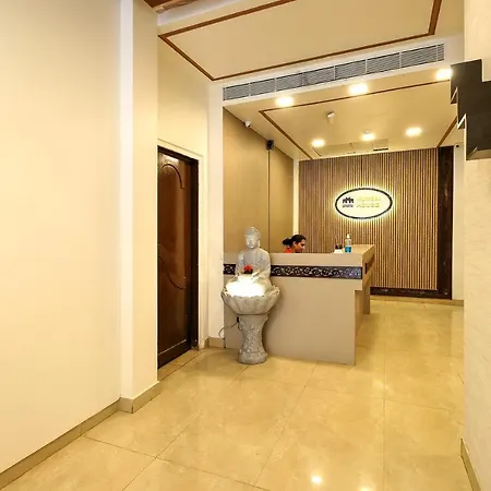 Hotel Mumbai House Juhu Santacruz West 3* Mumbai