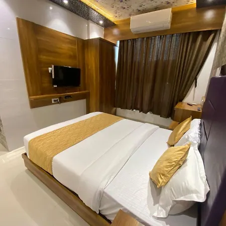 Hotel Bkc Crown - Near Trade Centre, Visa Consulate Mumbai