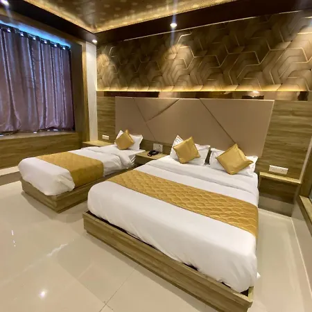 Bkc Crown - Near Trade Centre, Visa Consulate Hotel
