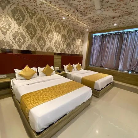 Hotel Bkc Crown - Near Trade Centre, Visa Consulate Mumbai