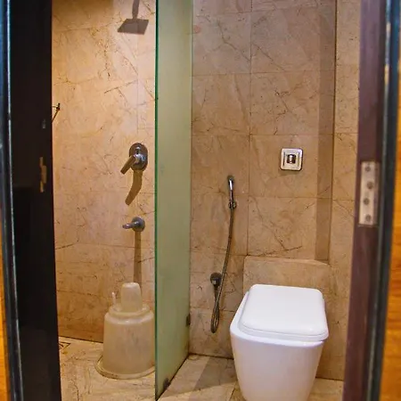 Dalon Hotel 3*
