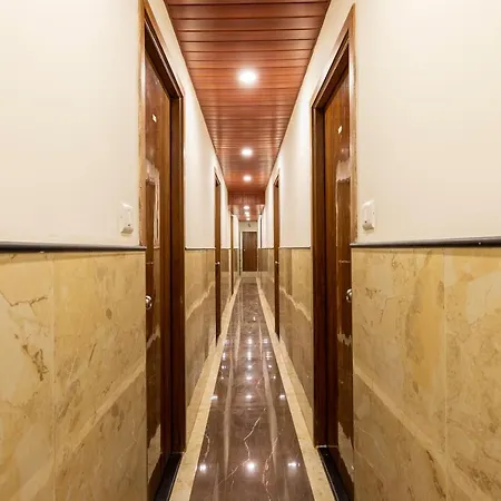 Royal Park Hotel 2*