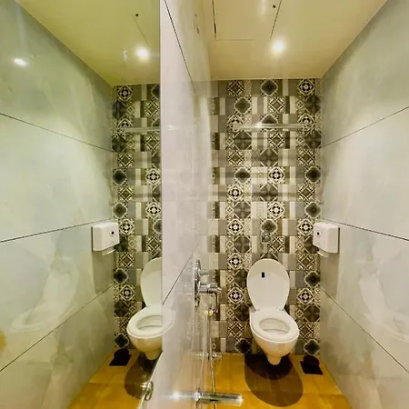 Guest house Lime Wood Mumbai