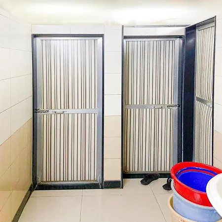 Royal By Wb Hostel Mumbai