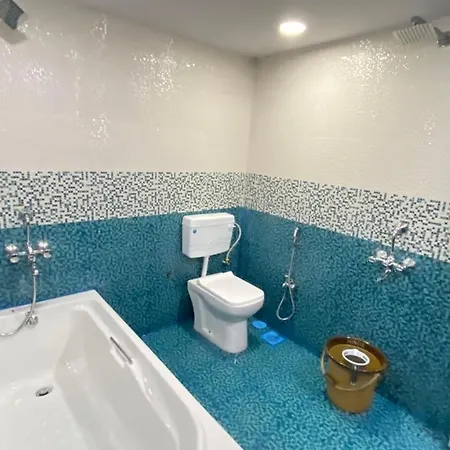 Love hotel Sangam Residency