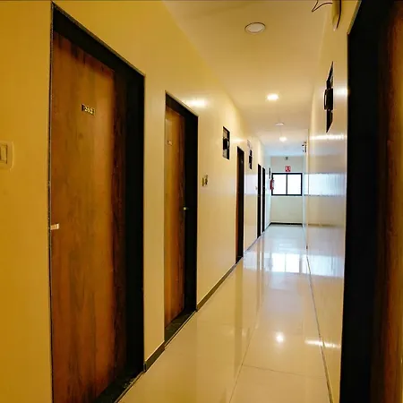 Fabexpress Prakash Hotel