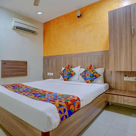 Fabexpress Prakash 3* Mumbai