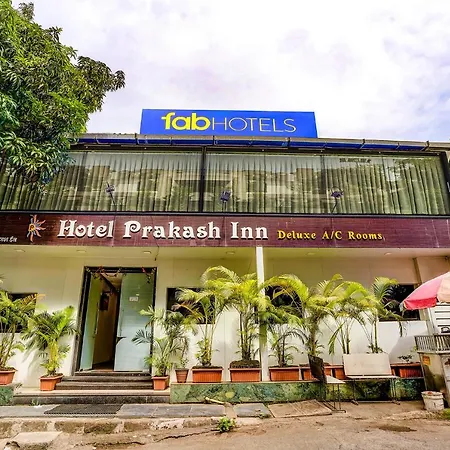 Fabexpress Prakash Hotel 3*