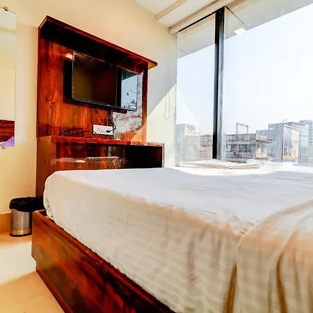Prime Inn, Andheri West - Near International Airport Hotel Mumbai