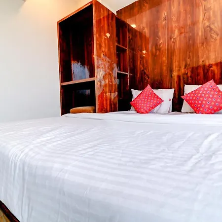 Prime Inn, Andheri West - Near International Airport Hotel