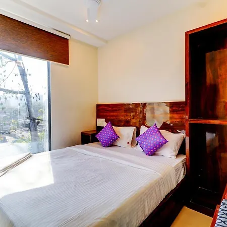 Hotel Prime Inn, Andheri West - Near International Airport