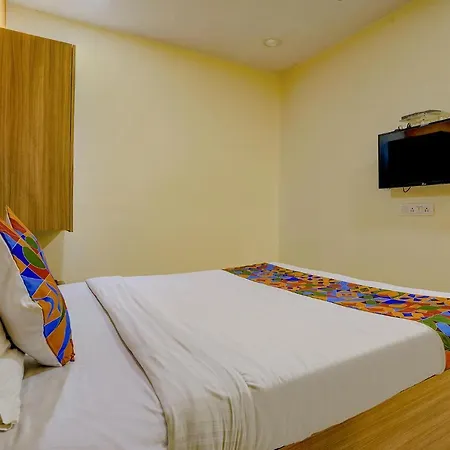 Fabexpress Prakash Hotel 3*